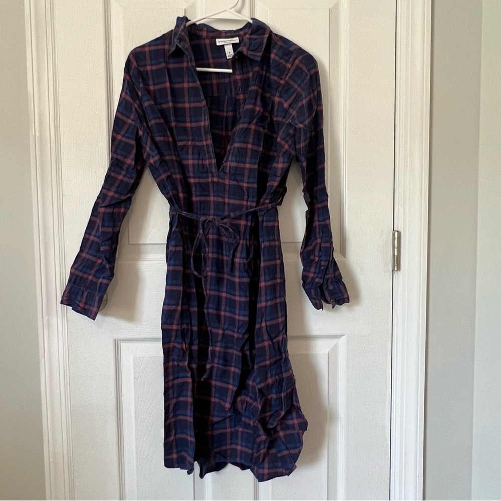 Liz Lange | maternity flannel dress, size medium